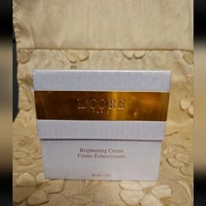 L'CORE Paris Brightening Cream - White and Gold